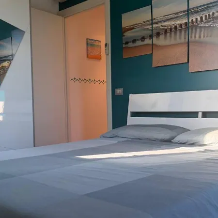 - Numana 8 Beds Santa Maria in Potenza
